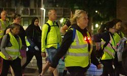 Hollanda'da, mültecilere destek yürüyüşü düzenlendi