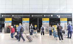 İngiltere havalimanlarında Kaos sürüyor