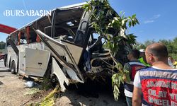 Bursa'da Tur Otobüsü kaza yaptı 5 Ölü 38 yaralı