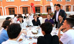 Osmangazi'de Uluslararası Öğrencilerin Başarıları Gurulandırıyor