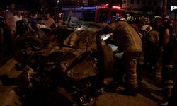 Bursa'da 3 Otomobilin Karıştığı Kazada 2 Kişi Yaralandı