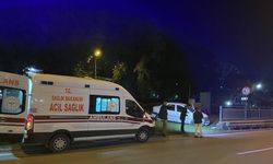 Bursa'nın Osmangazi ilçesinde Refüje çarpan sürücü yaralandı
