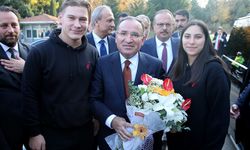 Adalet bakanı Bursa’da öğrencilerle buluştu