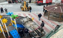 Bursa'da çocuk parkına otomobil devrildi! 1 Yaralı