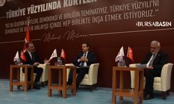 Bursa'da Türkiye Yüzyılı'nda Kürtler Paneli düzenlendi