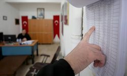 Seçime 54 gün kala seçmen listeleri askıya çıkarıldı