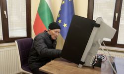 Bulgaristan'daki erken seçim kapsamında Bursa ve çevre illerde oy verme işlemi sürüyor