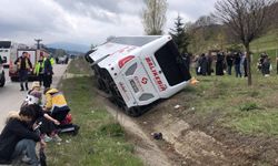 Bozüyük'te otobüs kazası: 12 yaralı!