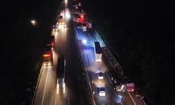 Anadolu Otoyolu'nun Sakarya kesimindeki trafik kazası ulaşımı aksattı