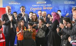 Bakan Murat Kurum Çekmeköy'de engelli çocuklarla bir araya geldi: