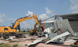 Bursa Ovası'ndaki kaçak yapılar yıkılıyor