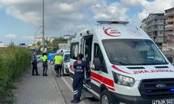 Kocaeli'de panelvan ile işçi servisinin çarpışması sonucu 4 kişi yaralandı