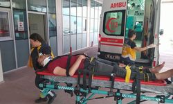 Orhangazi'de hafif ticari araçla çarpışan motosikletin sürücüsü yaralandı
