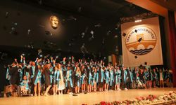 TÜ Kırkpınar Spor Bilimleri Fakültesinde mezuniyet töreni düzenlendi