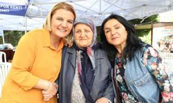 Kocaeli Alzheimer Yaşam Evi'nde 2'nci yaşını coşkusu
