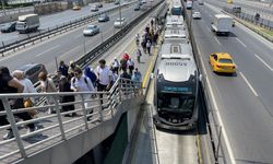 İstanbul'da bazı metrobüslerin klimalarının çalışmaması tepki çekiyor