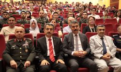 Kırklareli'nde "Türkiye Yüzyılının Kahramanları" konferansı yapıldı