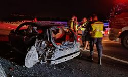 Kuzey Marmara Otoyolu'nda tırla çarpışan otomobilin sürücüsü yaralandı