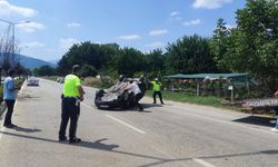 Bursa’da Karşı Şeride Geçen Otomobil'de 3 Kişi Yaralandı