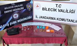 Bilecik'te bir kişinin takılarını alan telefonla dolandırıcılık şüphelisi yakalandı