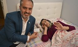 Bursa'da belediyeden 118 yaşındaki Saadet Al'a tekerlekli sandalye desteği