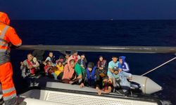 Çanakkale açıklarında 31 düzensiz göçmen yakalandı