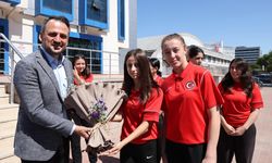 Gençlik ve Spor Bakan Yardımcısı Enes Eminoğlu, Edirne'de milli sporcularla bir araya geldi