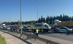 Kocaeli'de kamyonla çarpışan motosikletteki 1 kişi öldü, 1 kişi yaralandı
