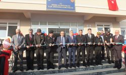Balıkesir Valisi Ustaoğlu, Gönen ve Erdek'te jandarma komutanlığı binalarının açılışına katıldı