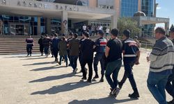 Edirne'de botla Yunanistan'a kaçmaya çalışan 27 FETÖ mensubu yakalandı