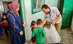 Hayrat İnsani Yardım Derneğinden Gazze'ye yardım