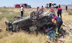 Sarayköy'de Otomobil Kazası: 2 Ölü, 3 Yaralı