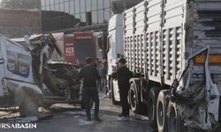 Cizre'de Trafik Kazası: Panelvan ile Kamyon Çarpıştı, 1 Ölü ve 1 Yaralı Var