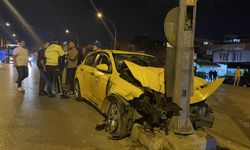 Bursa Yıldırım'da Taksi ile Motosiklet Çarpışması: 6 Yaralı