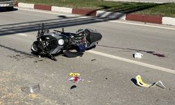 Çan'da kamyona arkadan çarpan motosiklet sürücüsü yaralandı