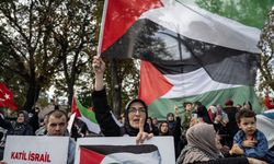 İstanbul'da kadınların Filistin'e destek için başlattığı 15 günlük oturma eylemi son buldu