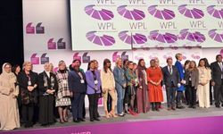 KEFEK Başkanı Atabek İzlanda'da "Kadın Liderler Zirvesi"ne katıldı: