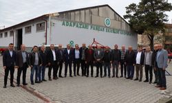 Söğütlü'deki mahalle muhtarlarından APEK Başkanı Karasakal'a ziyaret