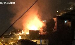 Bursa'da Ev Yangını, 1 Saat Sonunda Kontrol Altına Alındı