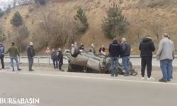 Bursa-Yenişehir Yolu Kazası: Otomobil Takla Attı, 2 Yaralı