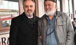 Bursa'da Emekliye Destek Çeki Dağıtıldı