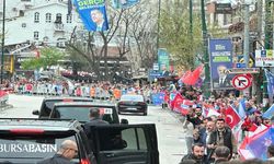 Cumhurbaşkanı Erdoğan, Bursa'da Binlerce Bursalı Tarafından Karşılandı