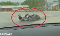 Motosikletiyle Ön Kaldıran Sürücü Kaza Yaptı