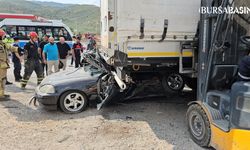 Orhangazi'de Trafik Kazası: 2 Kişi Hayatını Kaybetti