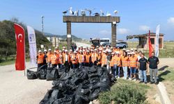 Yeniköy Sahilleri Gönüllülerle Temizlendi