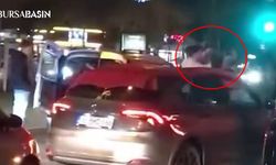 Bursa’da Asker Eğlencesinde Yolu Kapatıp Çiftetelli Oynadılar