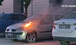 İnegöl Devlet Hastanesi Otoparkında Araç Alev Aldı
