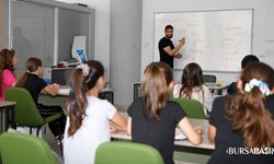 Yabancı öğrenciler Osmangazi’de İngilizce öğretiyor