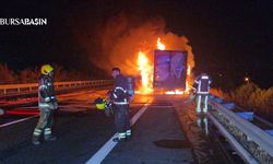 Gebze-Orhangazi Otoyolunda Kamyon Alev Topuna Döndü