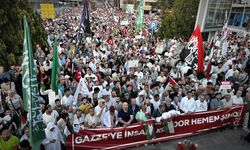 Ankara’da yüz bin kişi Gazze için TBMM’ye yürüdü